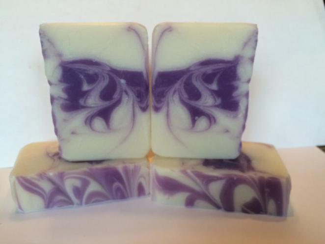 lavender soap, handmade soap, bar soap, lather, creamy, milford,michigan